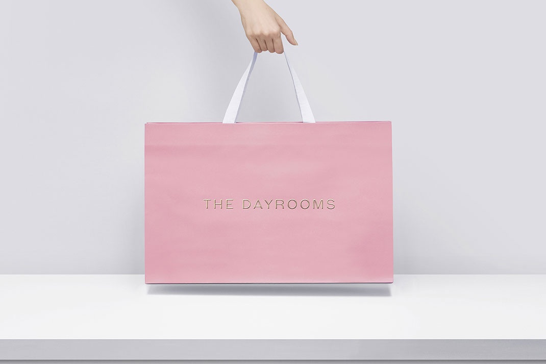 女裝品牌VI設(shè)計